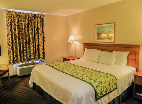 Vacation Inn Phoenix Exterior foto